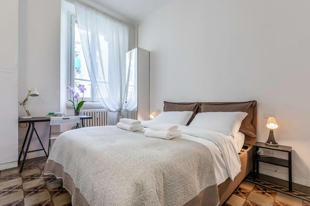 Appartamento Bilocale Zara - Stazione Centrale - Isola Design District Милано Екстериор снимка